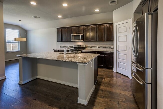 Building Photo - 7108 Garnet Mill Ln