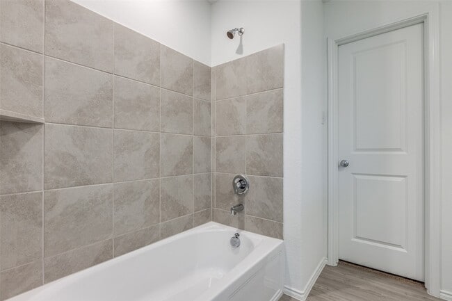 Building Photo - 9213 Grackle Pl