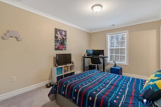 Building Photo - 7530 Dunollie Dr