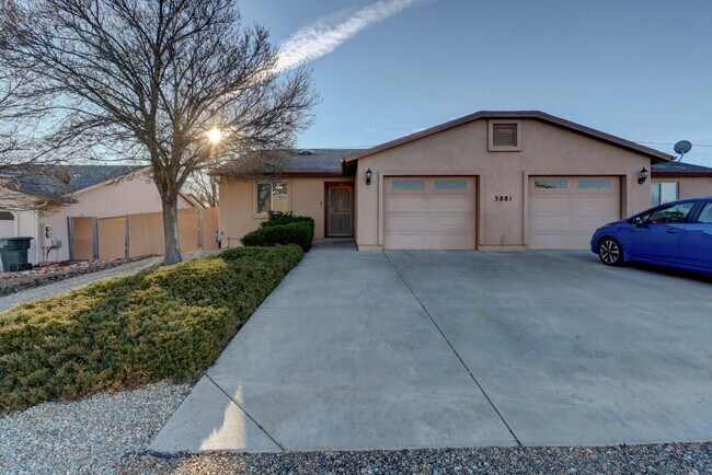 Primary Photo - 3881 N Tani Rd