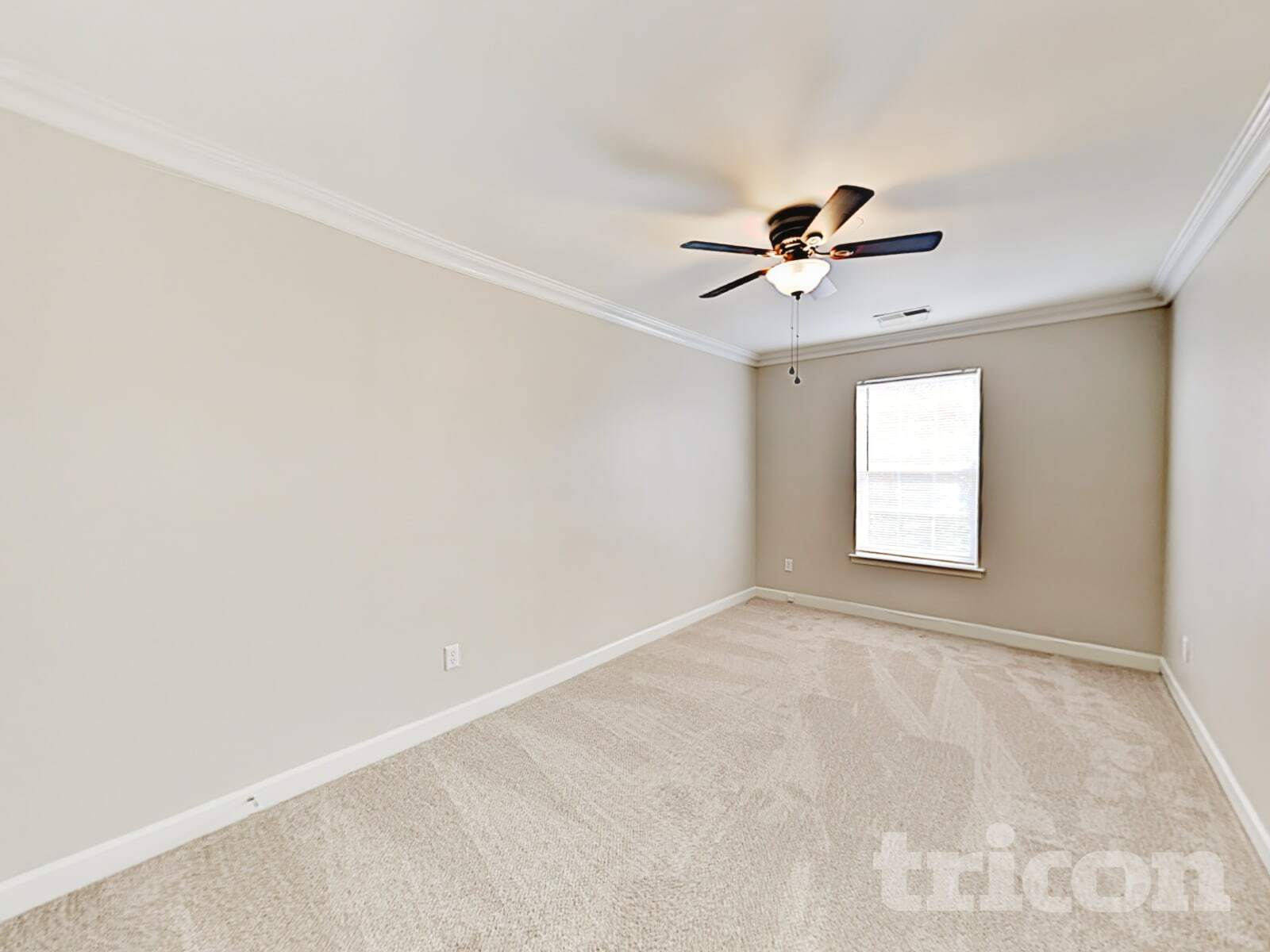 Building Photo - 4700 Winterberry Ln