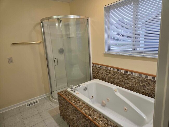 Building Photo - 6067 Abbey Church Rd