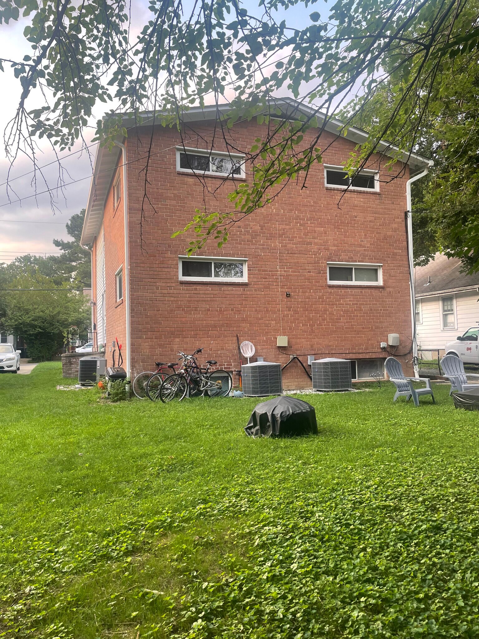 Backyard - 922 19th St S