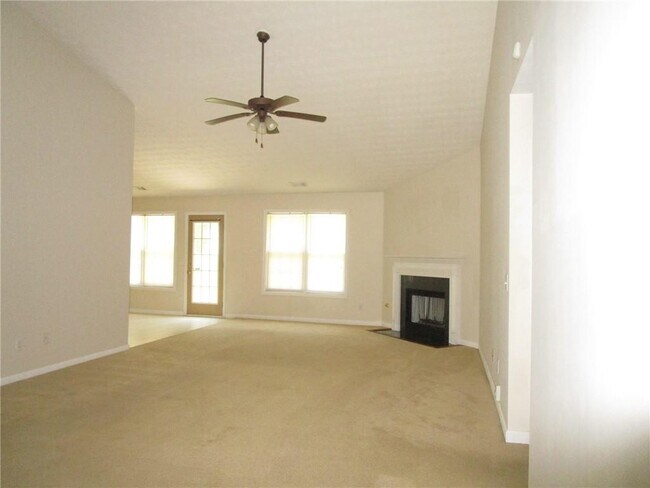 Building Photo - 3830 Guiness Way