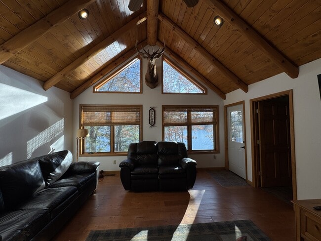 Building Photo - N. N Townline Rd