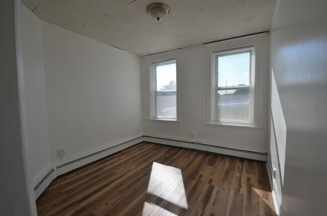 Building Photo - 169-171-171 Avenue F