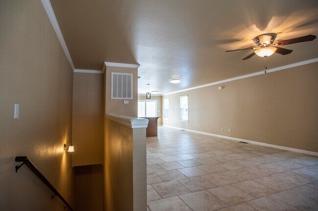 Building Photo - 2451-2451 N Brophy Cir