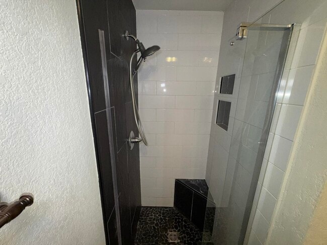 Building Photo - 11319 Grapevine Hill