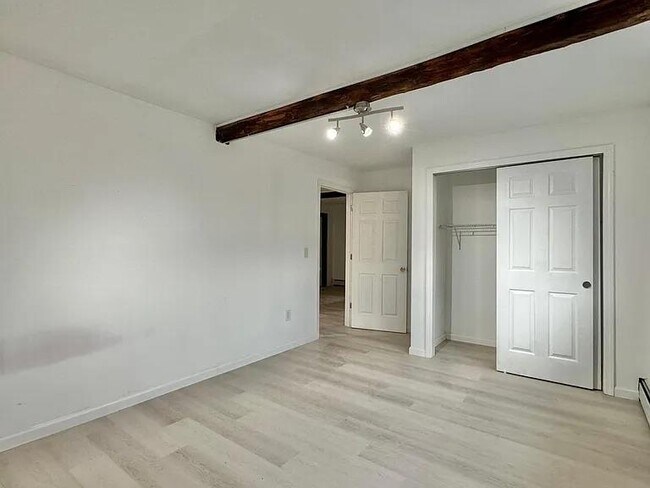 Building Photo - 2432 NY-300