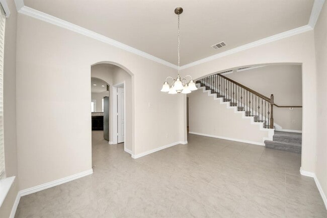 Building Photo - 21254 Lucknow Ln