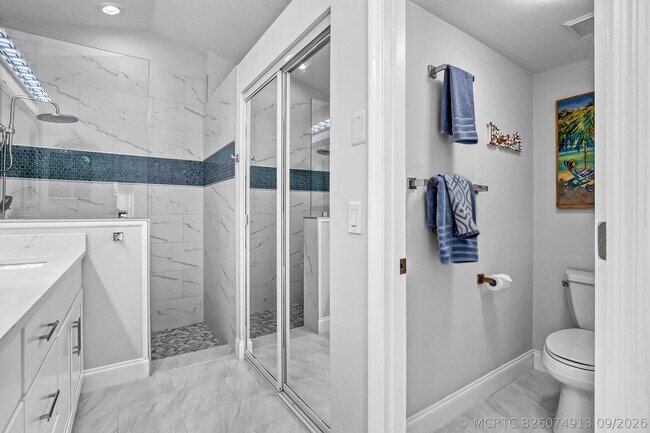 Building Photo - 24 Admirals Ct