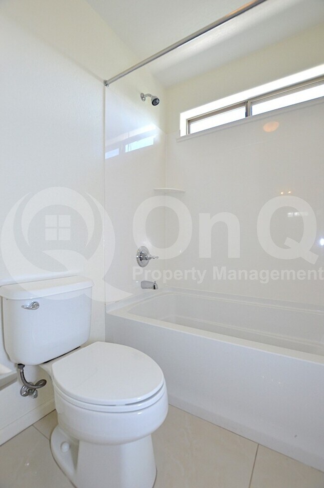 Building Photo - 3028 E Patrick St