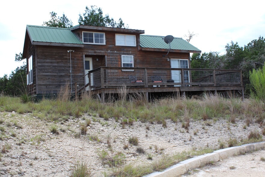 Primary Photo - 818 Wilson Creek Rd