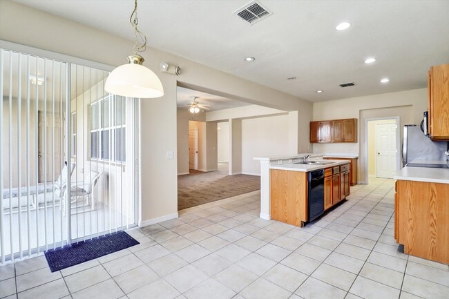 Building Photo - 2719 Portchester Ct