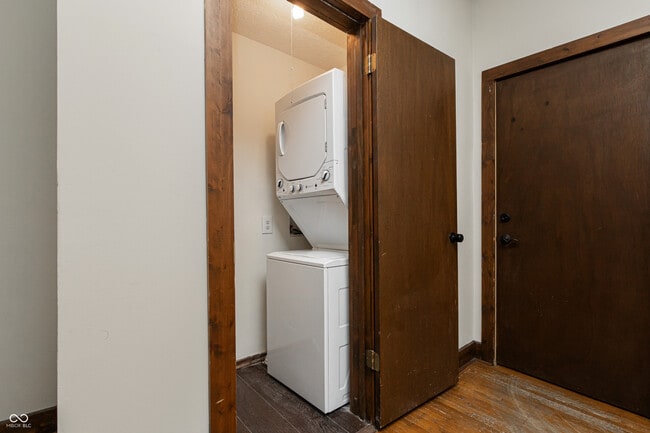 Building Photo - 2107 N Pennsylvania St