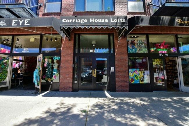 Building Photo - One-of-a-Kind Tejon Street Condo in Unbeatable Location! No Utility Setup Required!