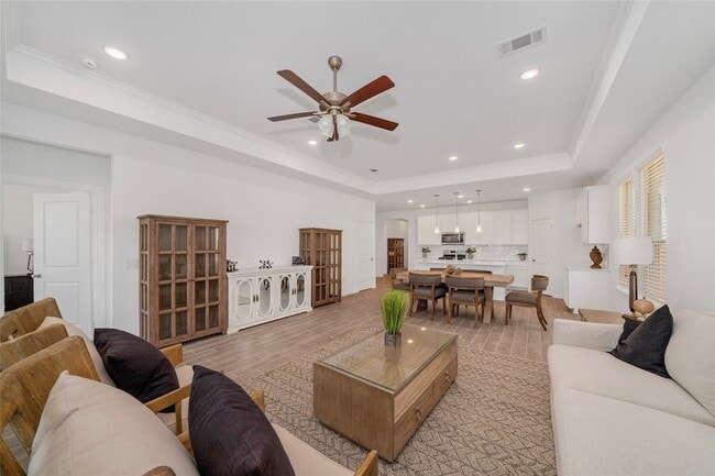Building Photo - 26883 Ausmas Ln