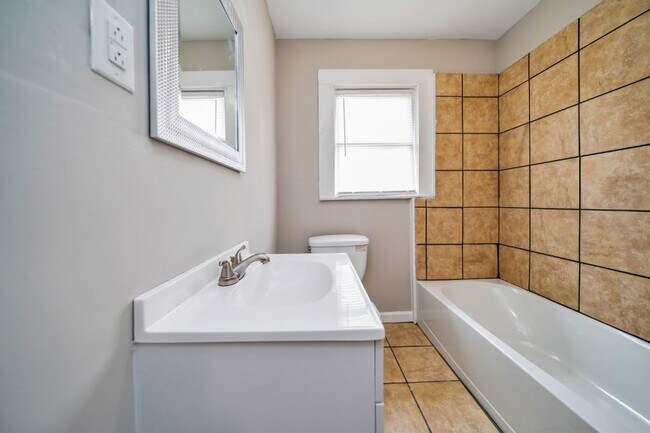 Building Photo - Your Dream Rental Awaits – Fully Renovated and Move-In Ready!