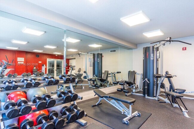 Building Photo - 17050 N Bay Rd