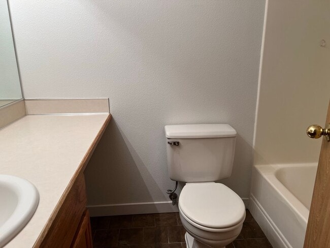 Building Photo - Adorable Quiet park like setting in fruit valley sunsets with landscaping provided