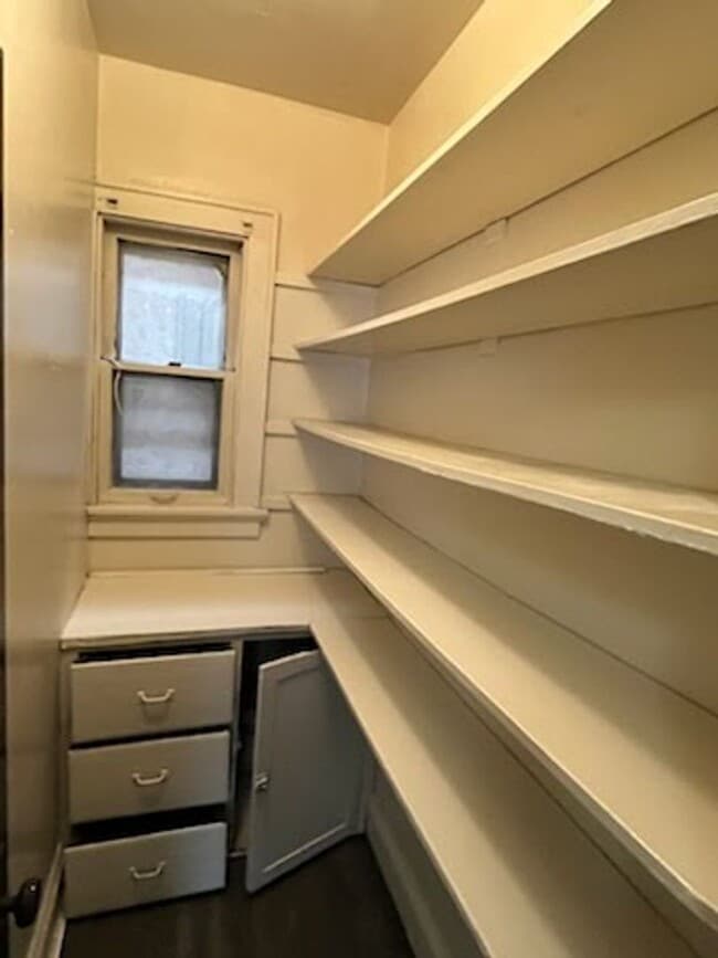 Building Photo - 2366 S 9th St