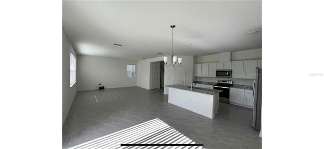 Building Photo - 9112 Westside Hls Dr