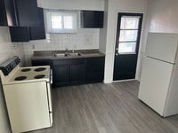 Building Photo - Crescent St. Duplexes