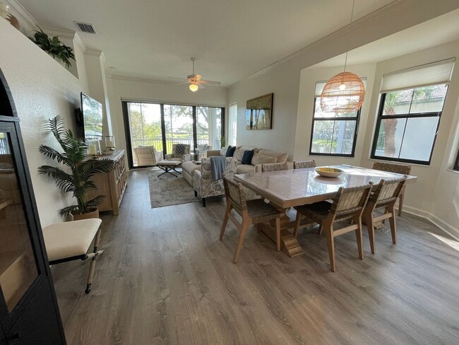 Building Photo - 2377 Ravenna Blvd