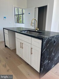 Building Photo - 36 N Narberth Ave