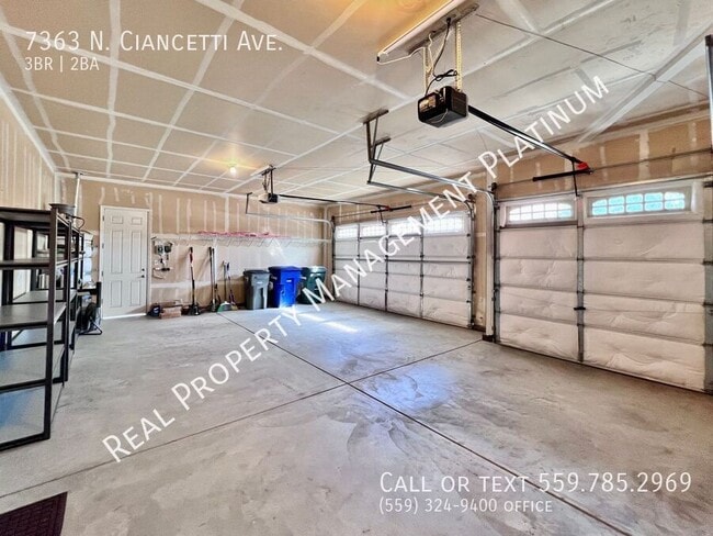 Building Photo - 7363 N Ciancetti Ave