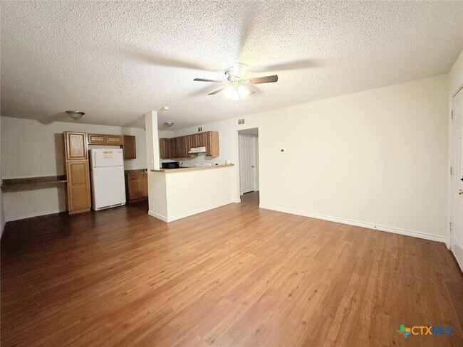 Building Photo - 20105 San Marcos Hwy