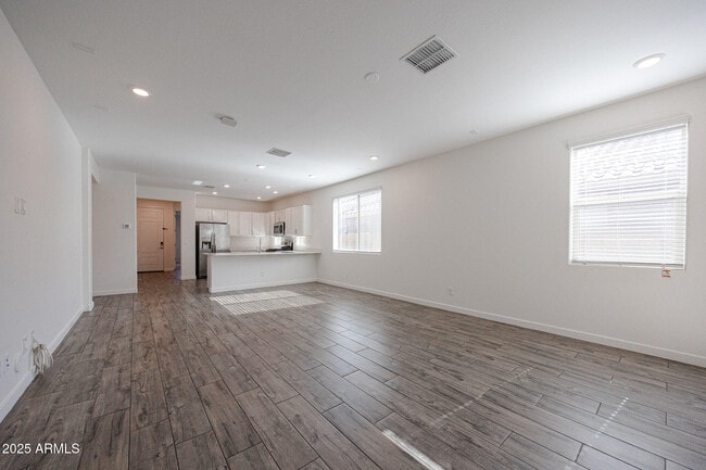 Building Photo - 16581 W Charlotte Dr