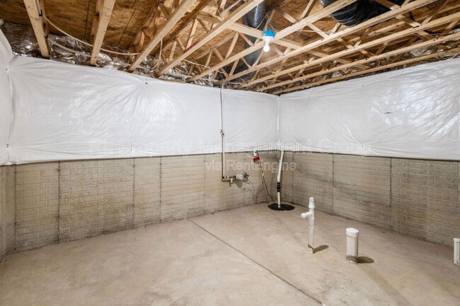 Building Photo - 3306 Lauren Fields Dr S