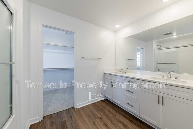 Building Photo - 31512 Lolite Dr
