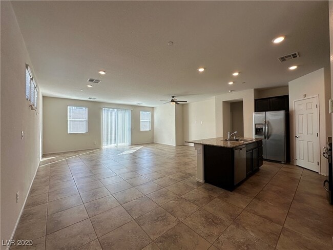 Building Photo - 1293 Luna del Oro Ln