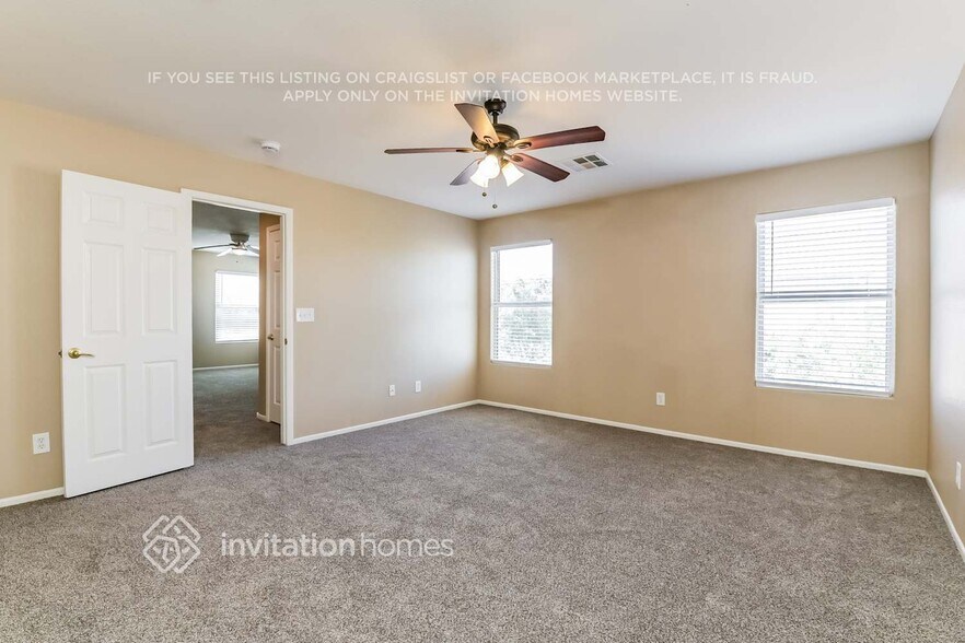 Building Photo - 11643 Autunno St