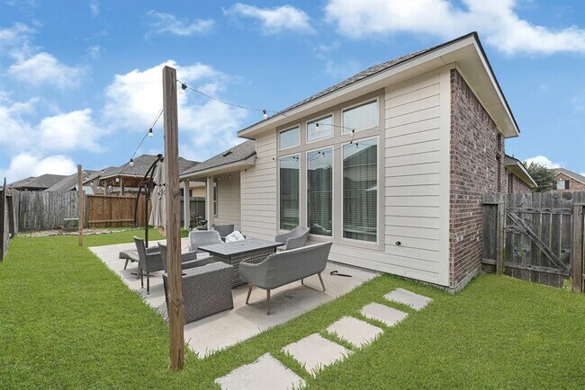 Building Photo - 8126 Lockridge Terrace Ln