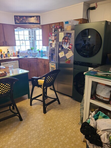 Building Photo - 185 Nantahala Ave