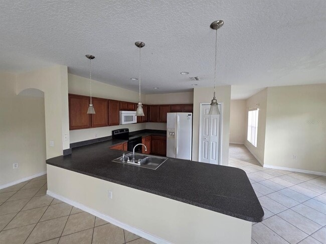 Building Photo - 442 Mulberry Ct