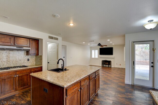 Building Photo - 9716 Blazing Star Ct