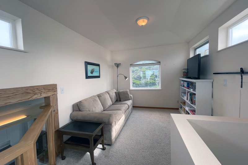 Building Photo - 6437 NW Finisterre Ave