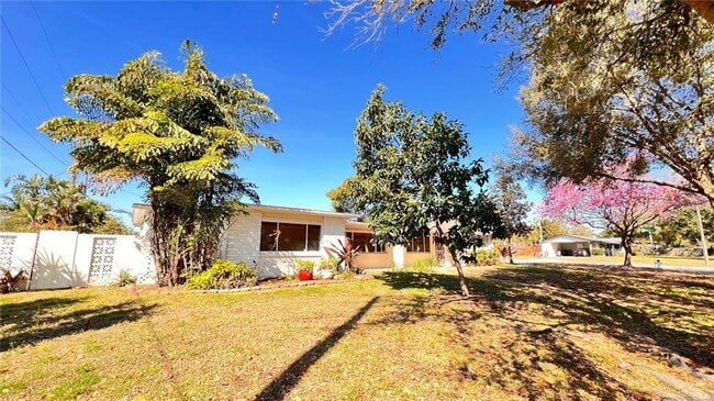 Building Photo - 1516 Dove Dr