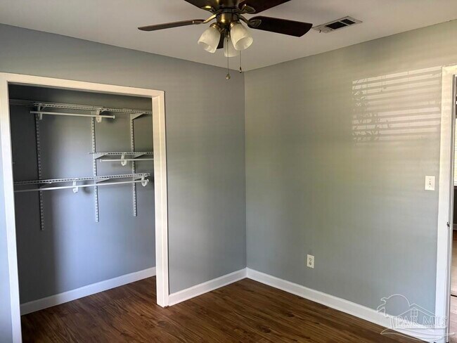 Building Photo - 204 Brandywine Rd