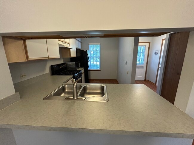 Building Photo - 1608 Pebble Beach Cir
