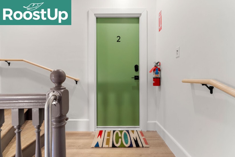 Building Photo - Furnished private bedroom with private ensuite bath