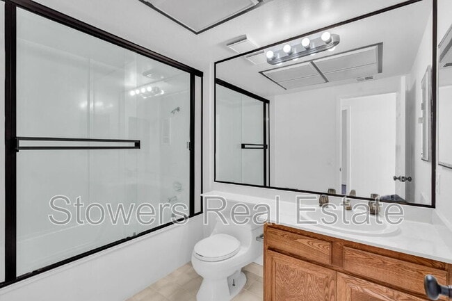 Building Photo - 2940 Sombrero Cir