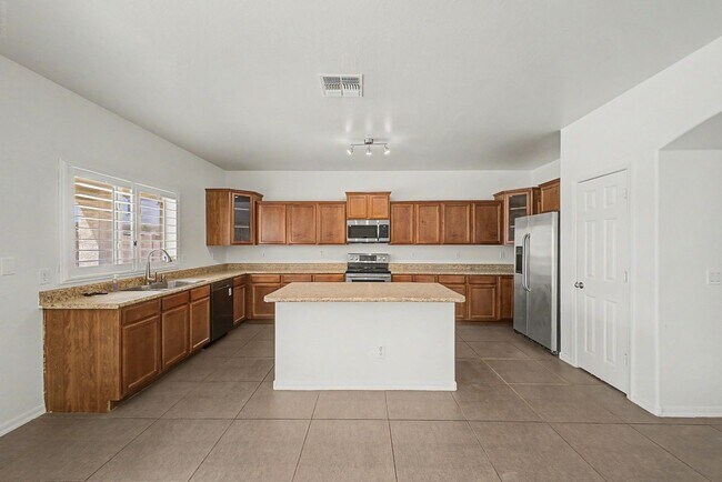Building Photo - 42979 W Wild Horse Trail