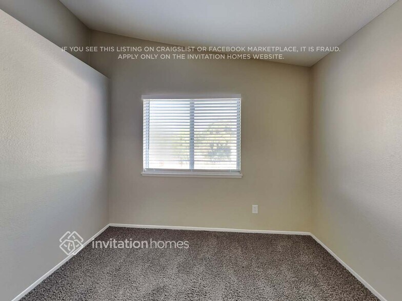 Building Photo - 24808 Half Dome Ct