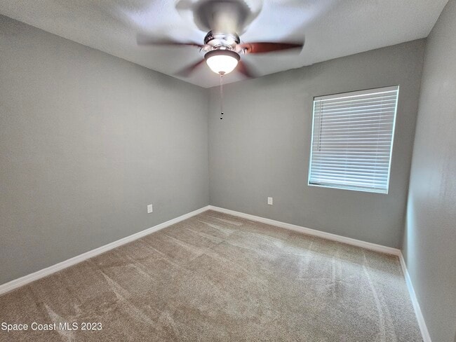 Building Photo - 6210 Edison St