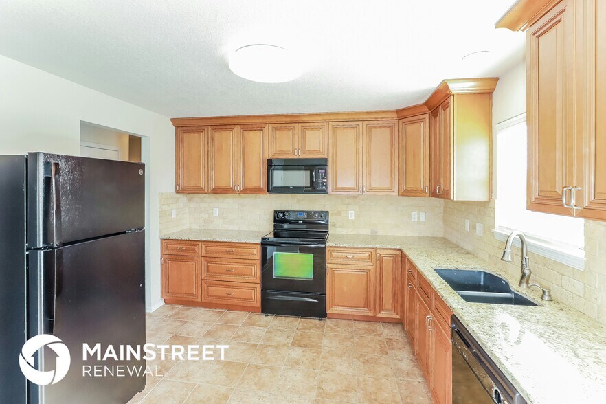 Building Photo - 3215 NE 88th Terrace